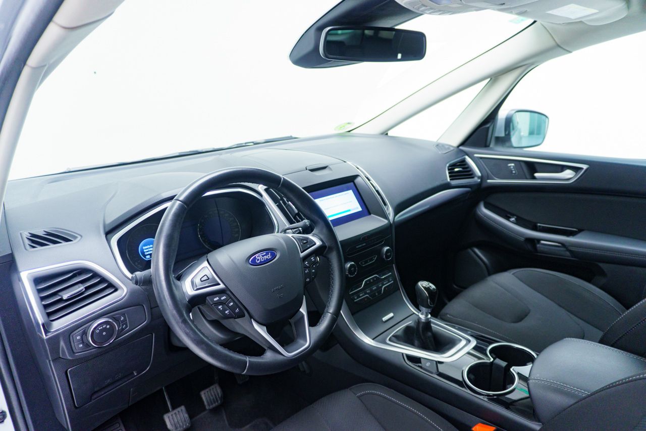 Ford S Max 2.0 TDCi 110kW (150CV) Titanium - Foto 2