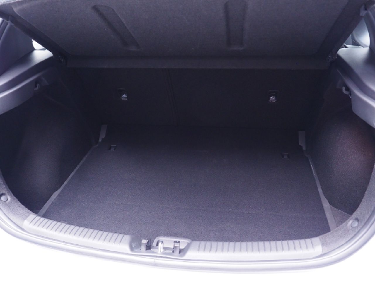 Hyundai i30 KLASS LR 48V 1.0 TGDI 120 CV 5P - Foto 2