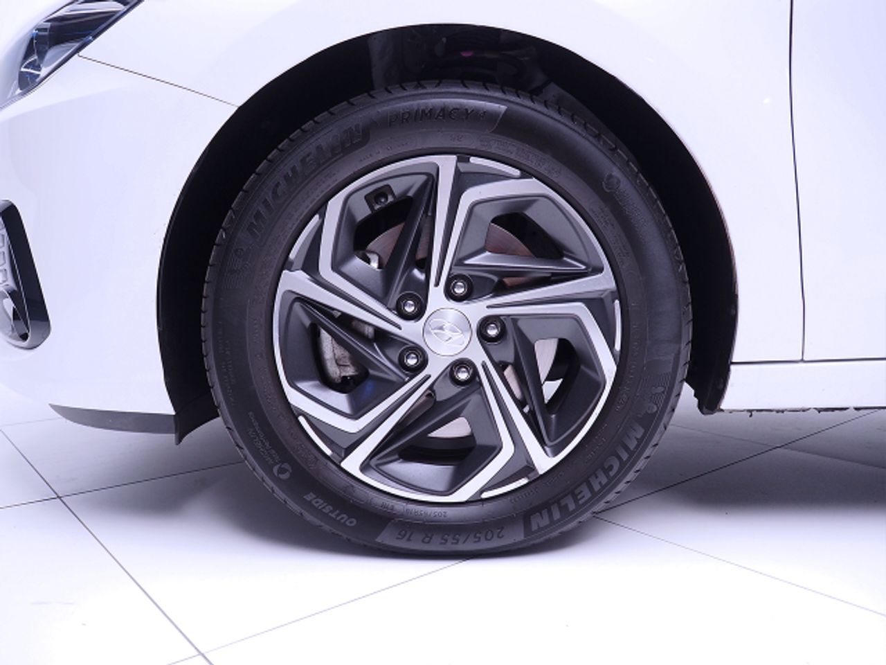 Hyundai i30 KLASS LR 48V 1.0 TGDI 120 CV 5P - Foto 2