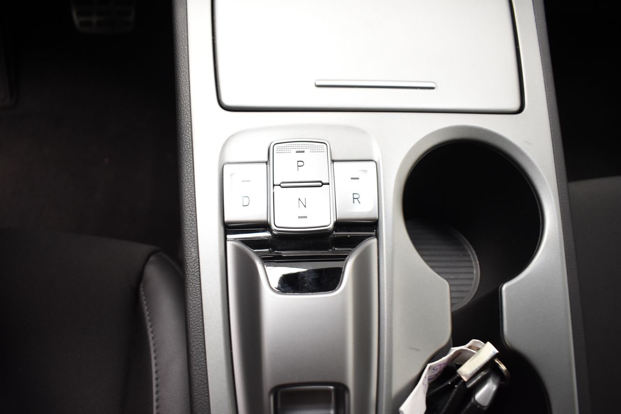 Hyundai Kona BEV STYLE SKY 150KW 204 CV 5P - Foto 2