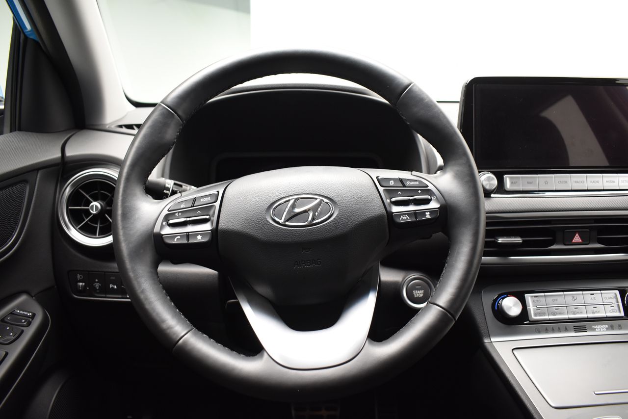 Hyundai Kona BEV STYLE SKY 150KW 204 CV 5P - Foto 2