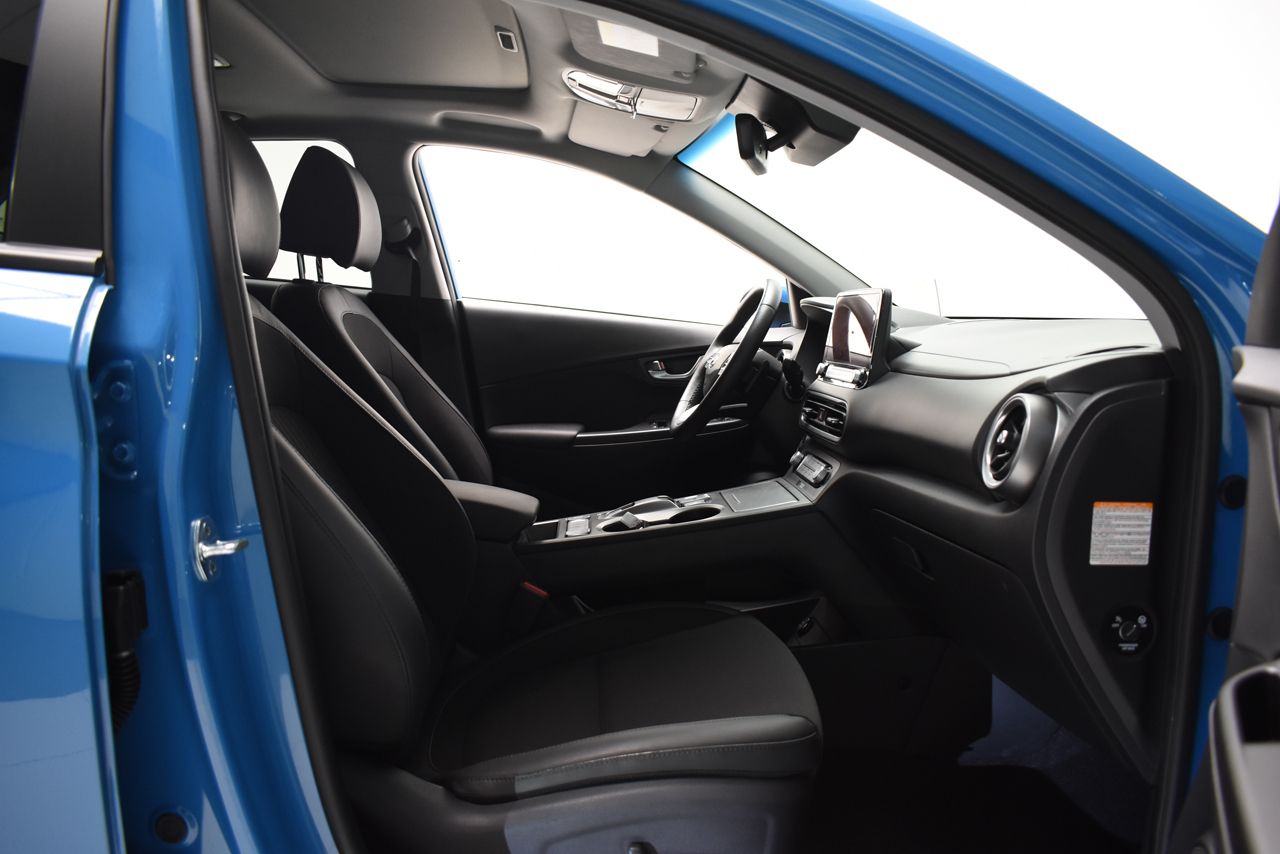 Hyundai Kona BEV STYLE SKY 150KW 204 CV 5P - Foto 2