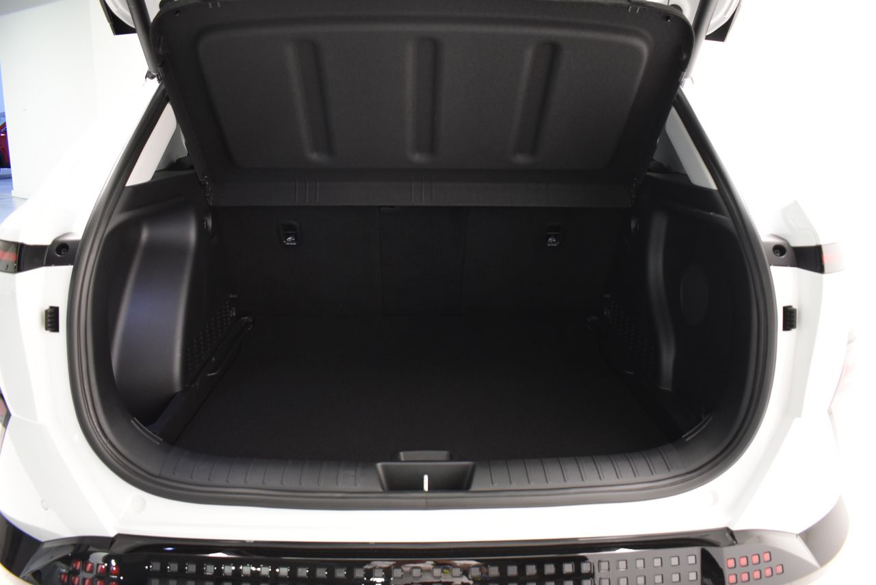 Hyundai Kona TECNO 2 C BEV 65KWH 204 CV 5P - Foto 2