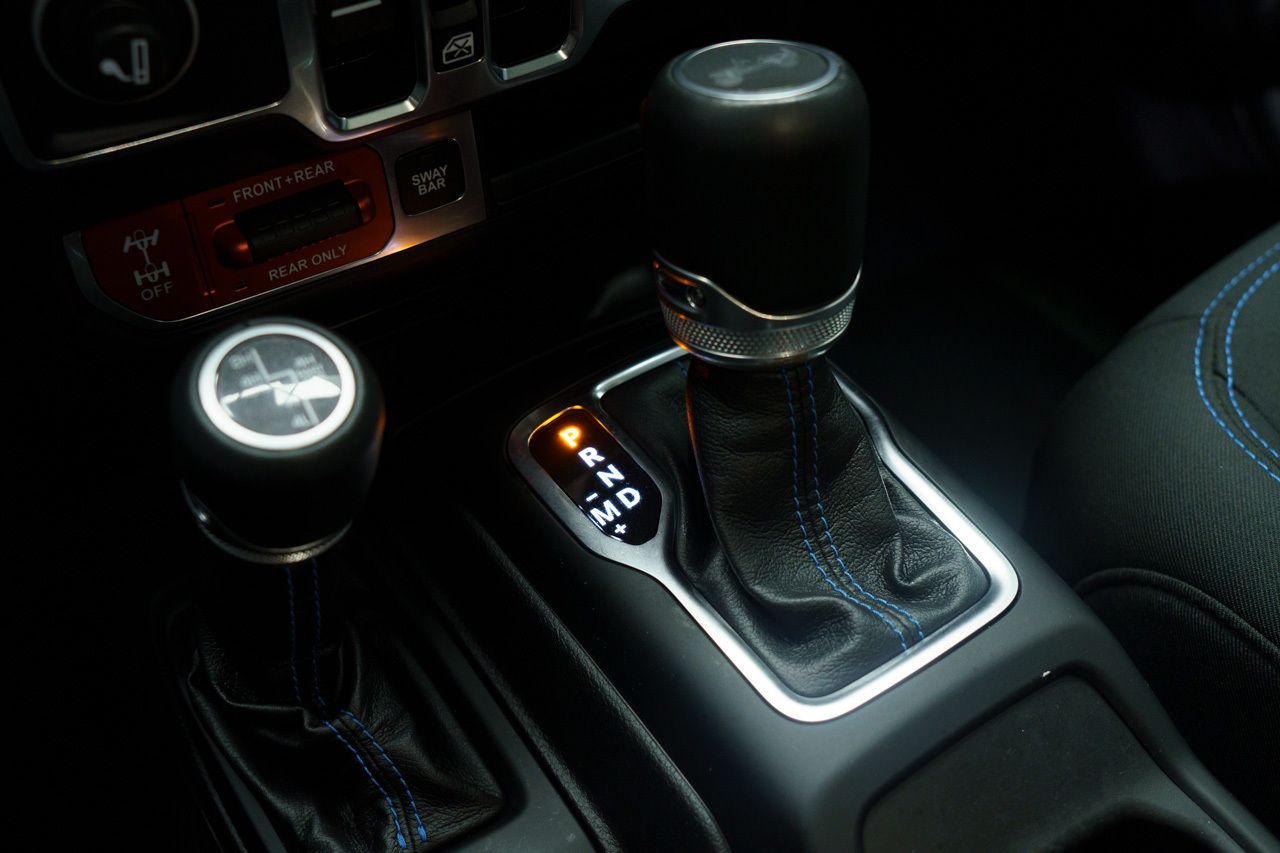 Jeep Wrangler RUBICON UNLIMITED 2.0 PHEV 381 CV AUTO 5P - Foto 2
