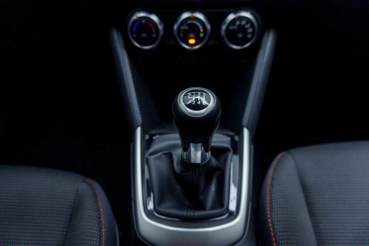 Mazda 2 HOMURA 1.5 E-SKYACTIV-G 90 CV 5P - Foto 2