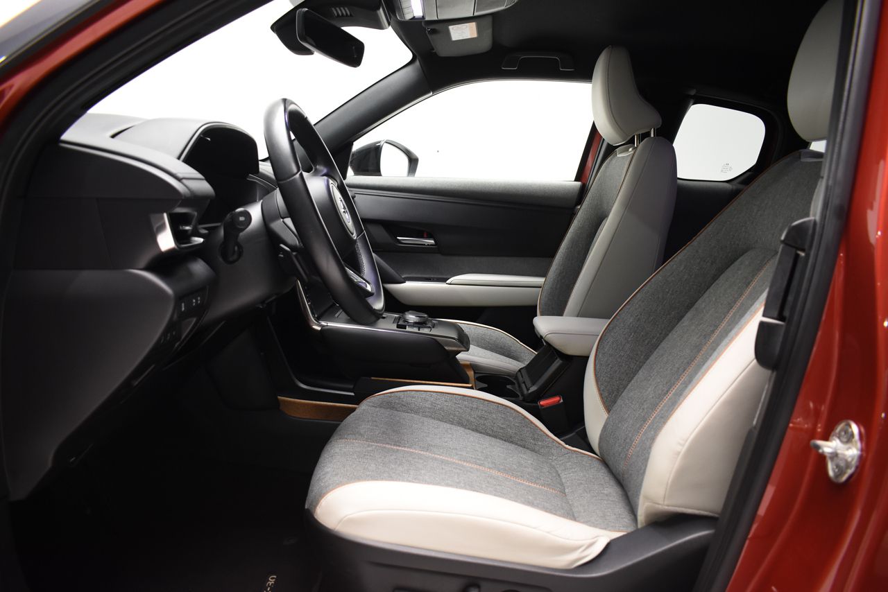 Mazda MX-30 EVOLUTION MODERN E-SKYACTIV 146 CV AUTO 5P - Foto 2