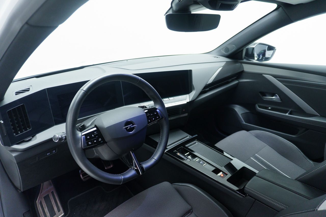 Opel Astra GS 1.6T PHEV 180 CV AUTO 5P HIBRIDO - Foto 2