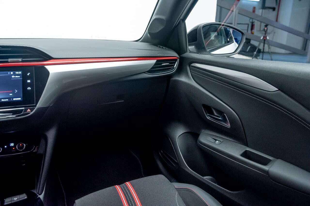 Opel Corsa -E GS-LINE BEV 50KWH 136 CV 5P - Foto 2