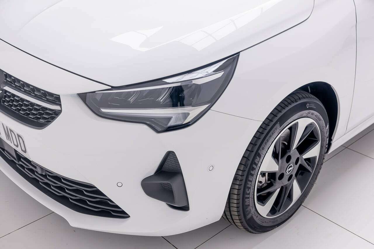 Opel Corsa -E GS-LINE BEV 50KWH 136 CV 5P - Foto 2