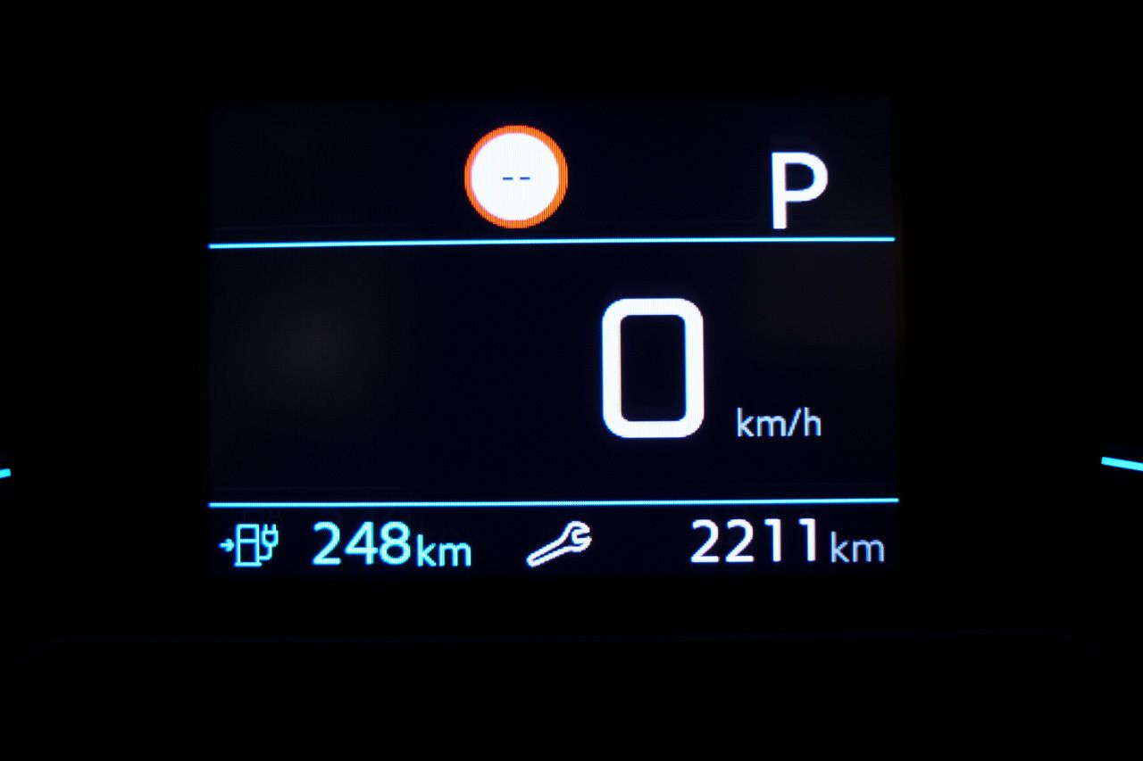 Peugeot 2008 ACTIVE PACK BEV 100KW 136 CV 5P - Foto 2