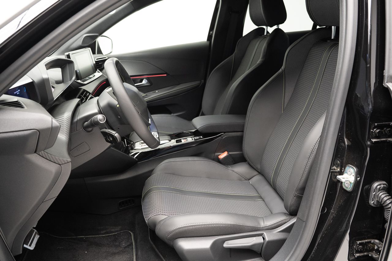 Peugeot 208 GT ELECTRIQUE 136 CV 5P (A) - Foto 2