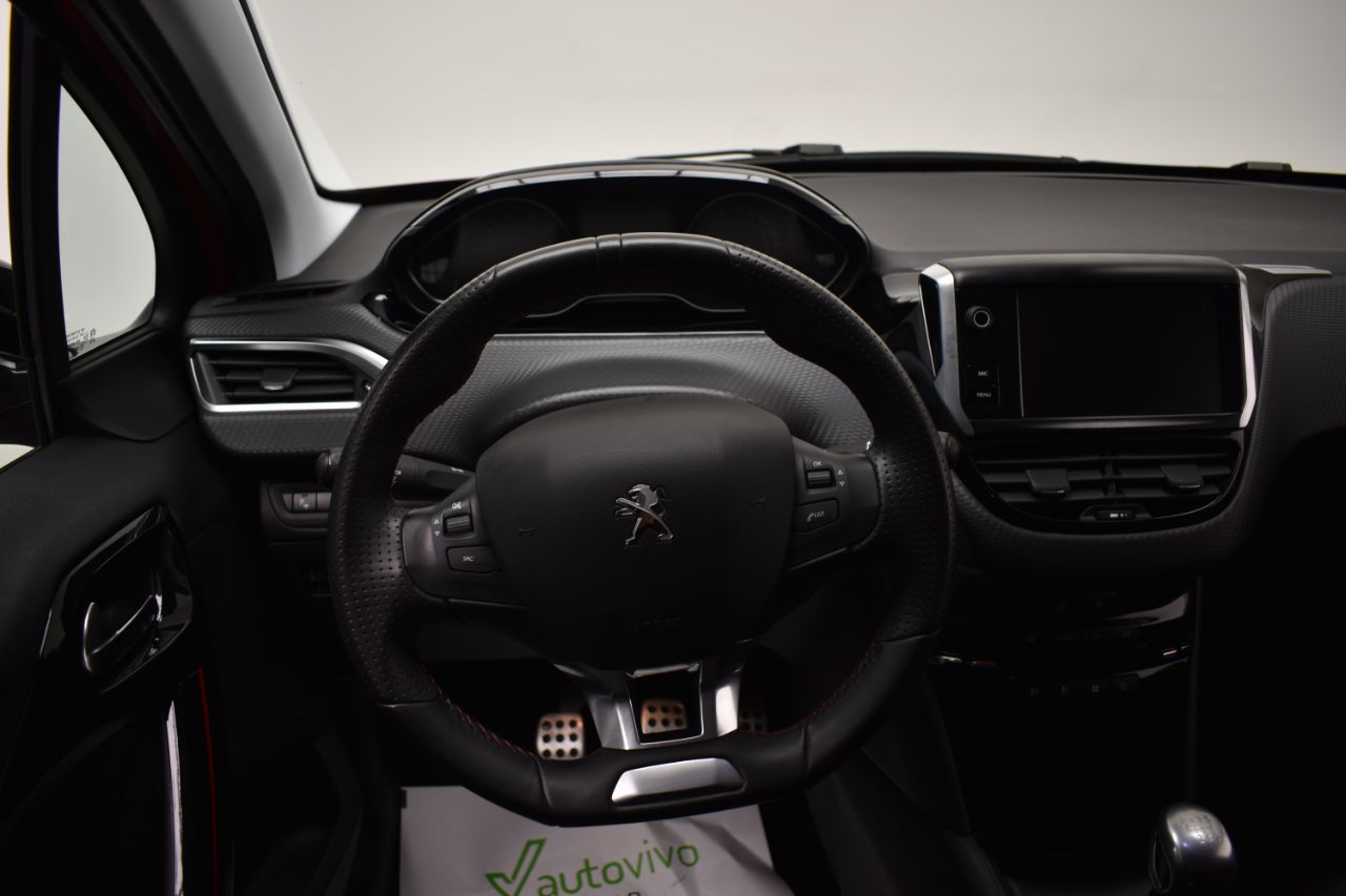 Peugeot 208 GT LINE 1.2 PURETECH 100 CV 5P - Foto 2