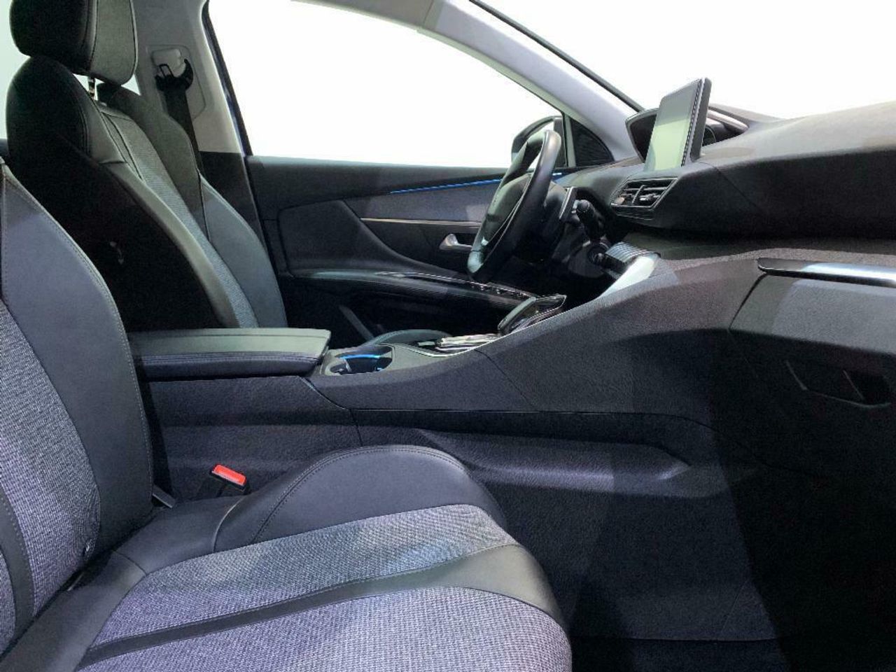Peugeot 3008 ALLURE 1.2 PURETECH 130 CV EAT8 5P - Foto 2