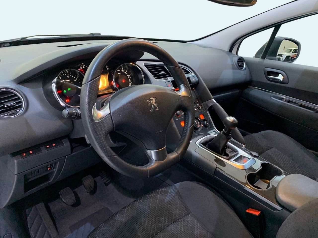 Peugeot 3008 STYLE 1.2 PURETECH 130 CV 5P - Foto 2