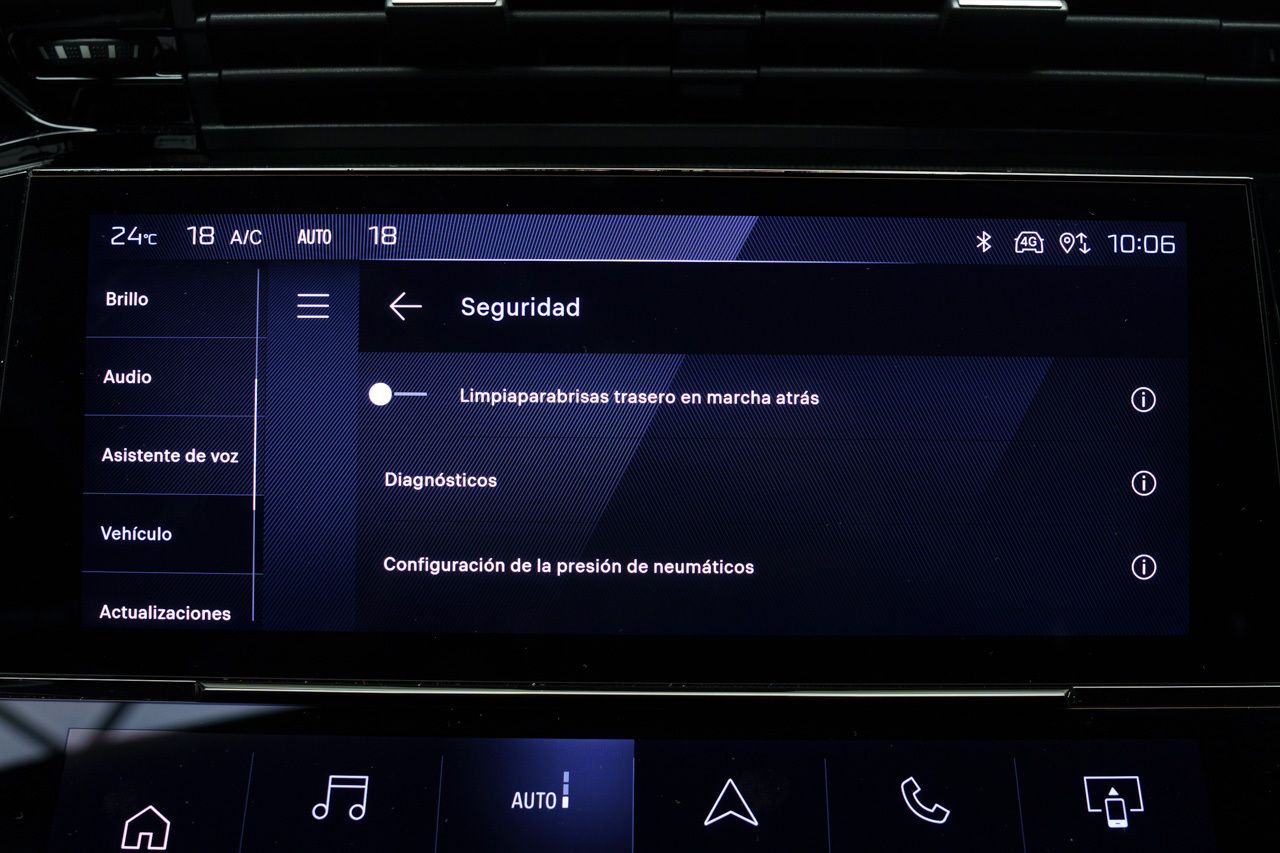 Peugeot 308 FIRST EDITION BEV 54KWH 156 CV 5P - Foto 2
