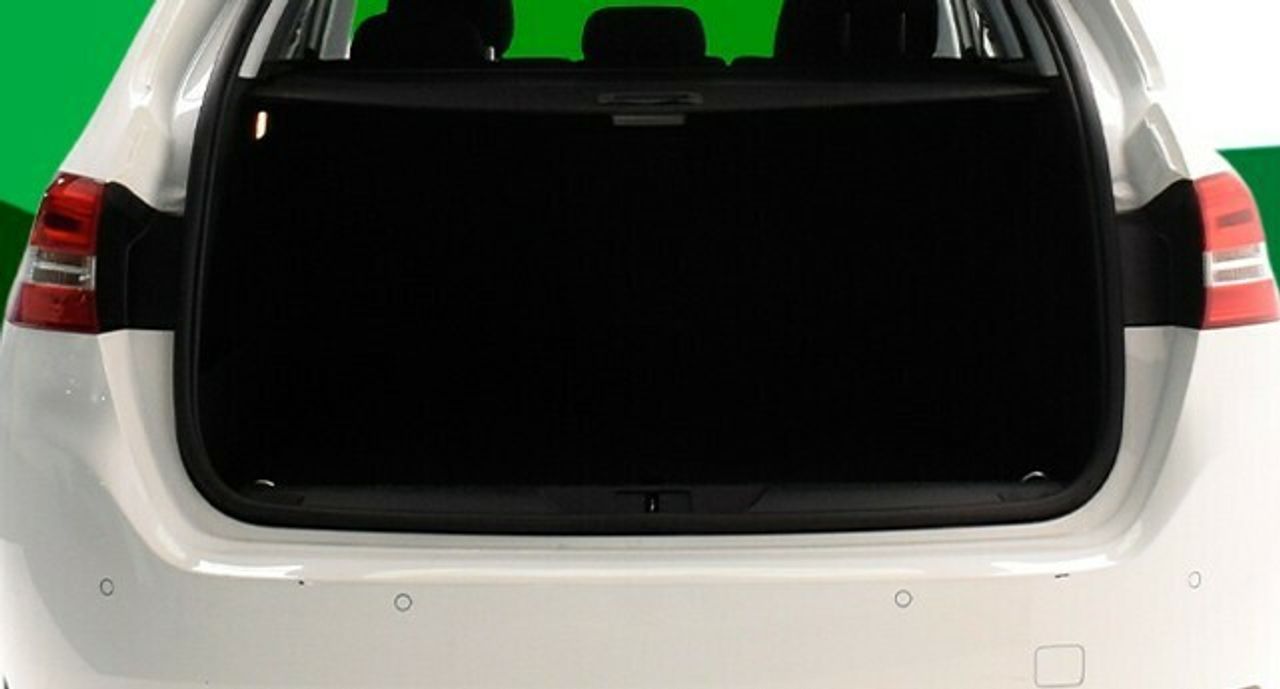 Peugeot 308 SW STYLE 1.2 PURETECH 110 CV 5P - Foto 2