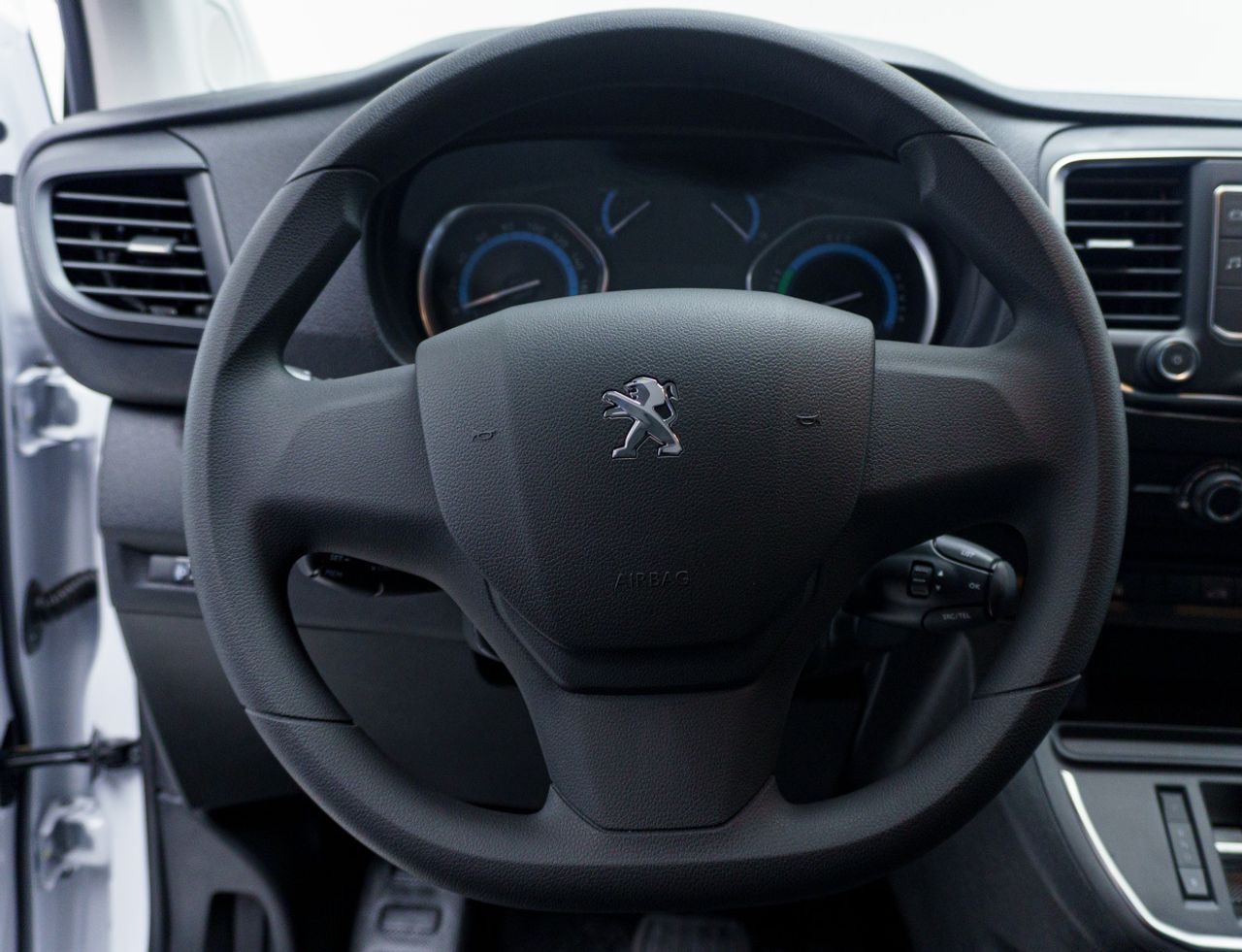 Peugeot Expert E-EXPERT LONG BEV 50KWH 136 CV 4P - Foto 2