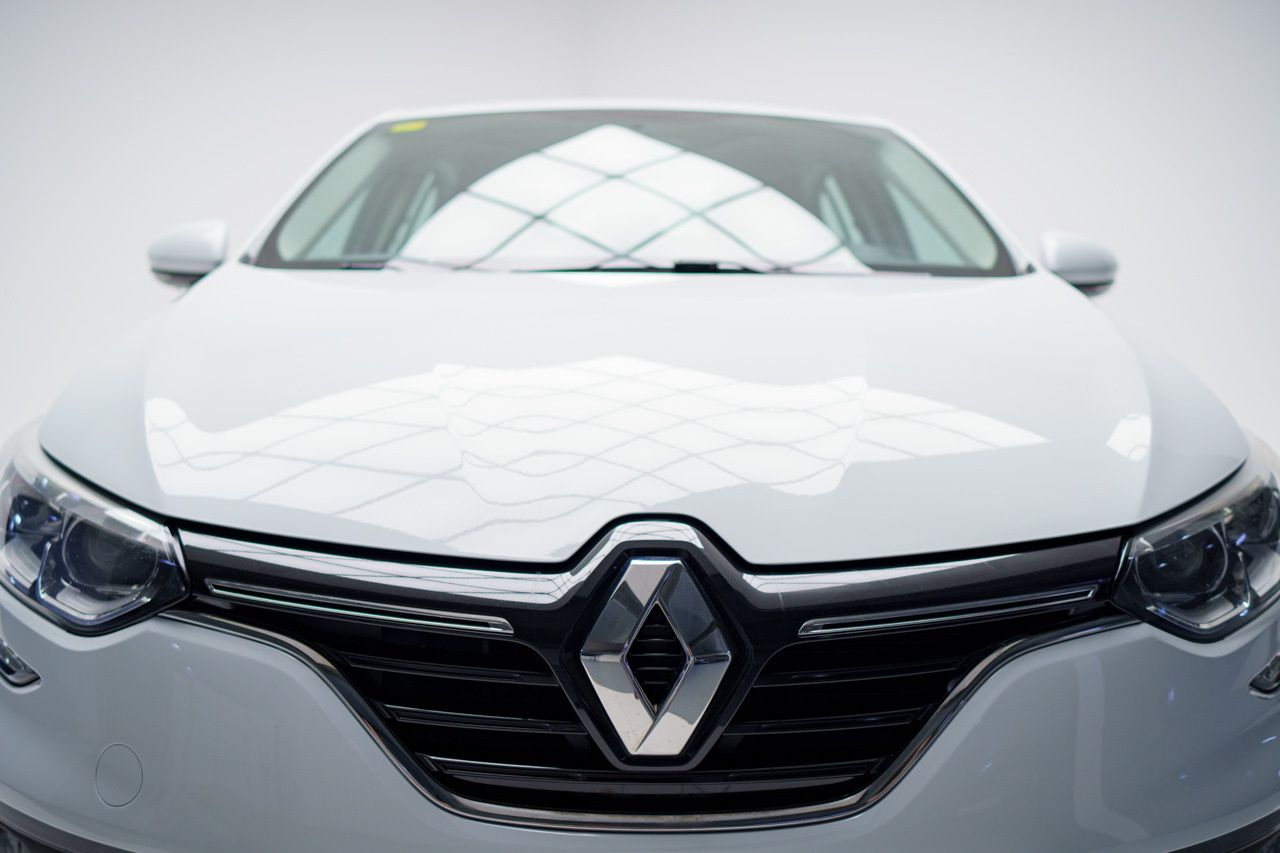 Renault Megane SEDAN BUSINESS 1.3 TCE 115 CV 5P - Foto 2