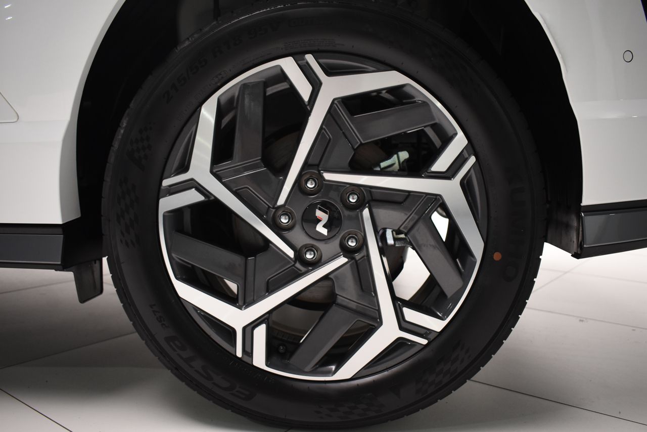 Hyundai Kona N LINE STYLE 1.6 GDI HEV 141 CV DCT 5P - Foto 2