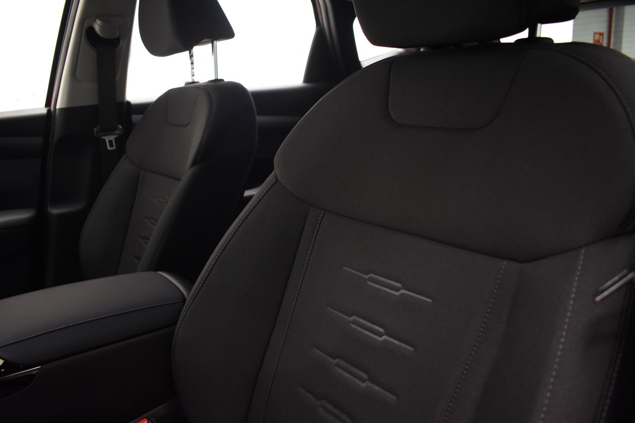Hyundai Tucson MAXX 1.6T HEV 215 CV AUTO 5P - Foto 2