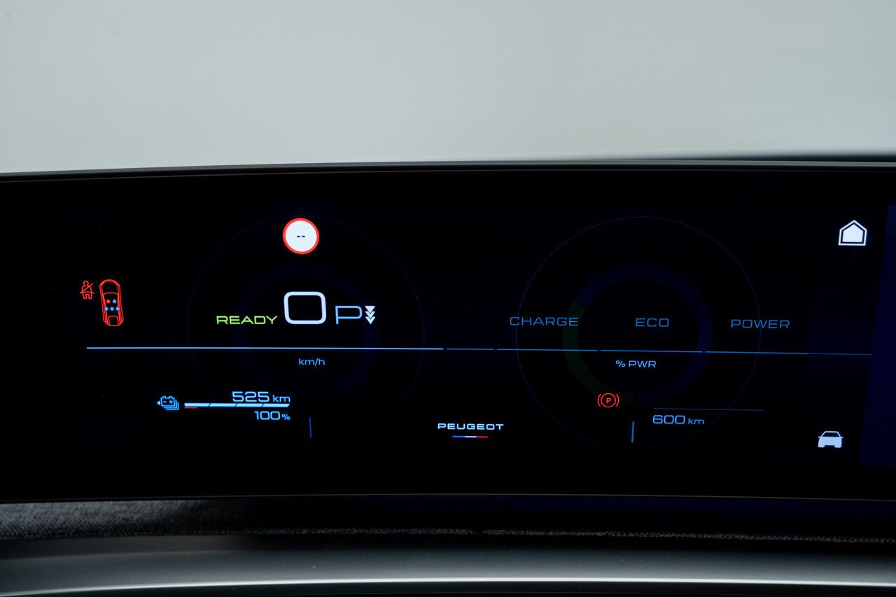 Peugeot 3008 GT BEV 73KWH 157KW 214 CV 5P - Foto 2