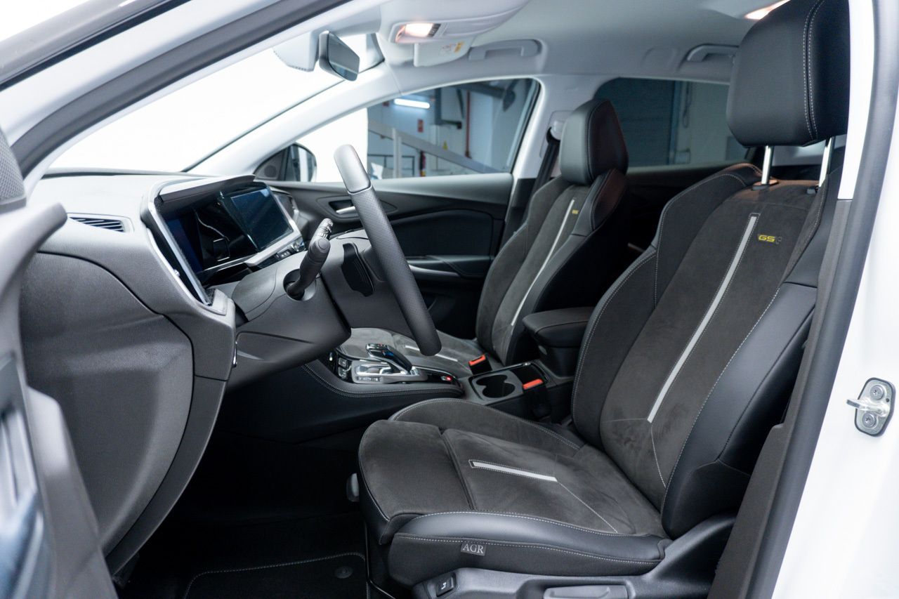 Opel Grandland -E GSE 1.6 TURBO PHEV 300 CV AUTO 5P - Foto 2