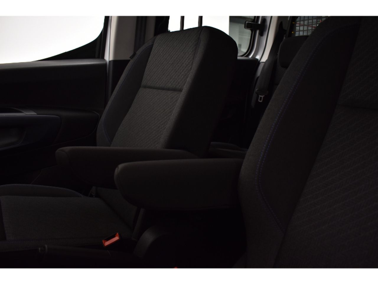 Fiat Doblò COMBI L2 H1 1.5 BLUEHDI 100 CV 5P - Foto 2