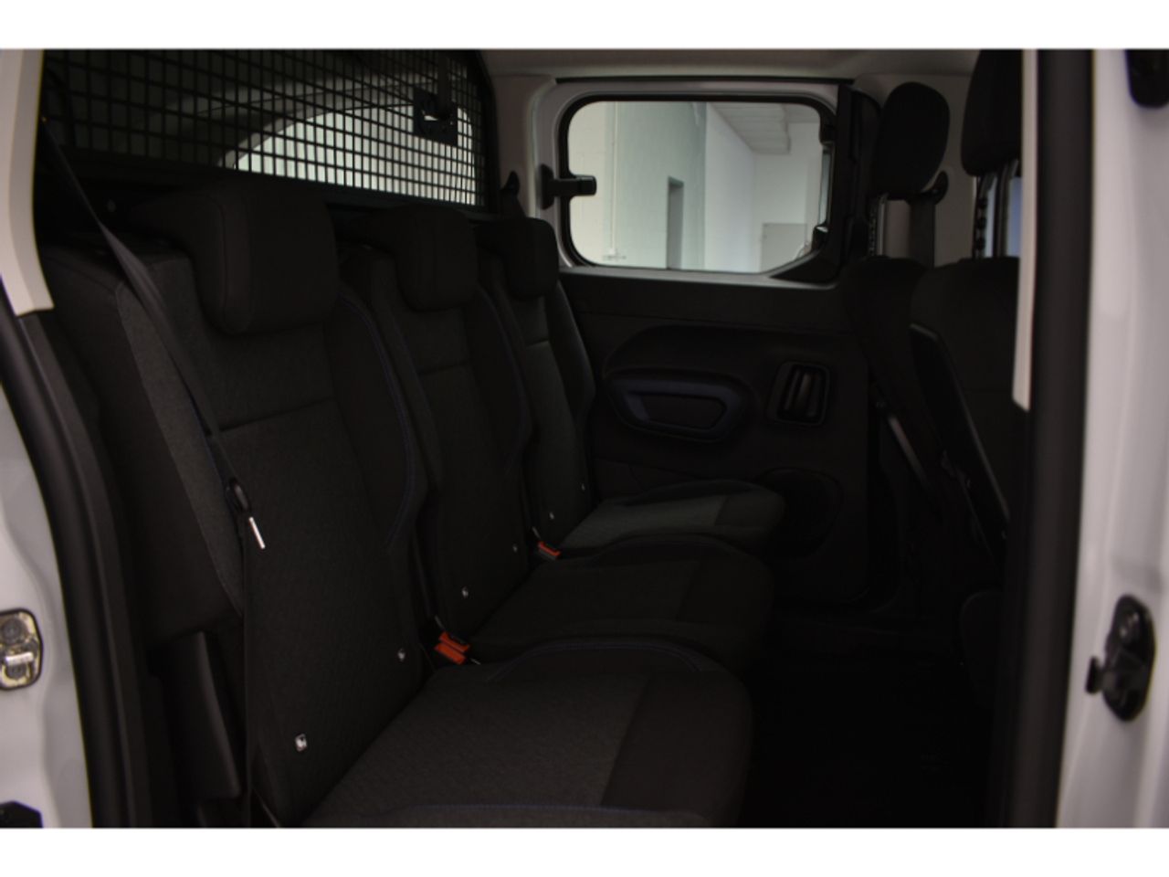 Fiat Doblò COMBI L2 H1 1.5 BLUEHDI 100 CV 5P - Foto 2