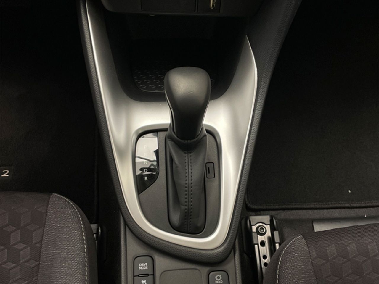 Mazda 2 AGILE 1.5 HEV CVT 116 CV 5P - Foto 2
