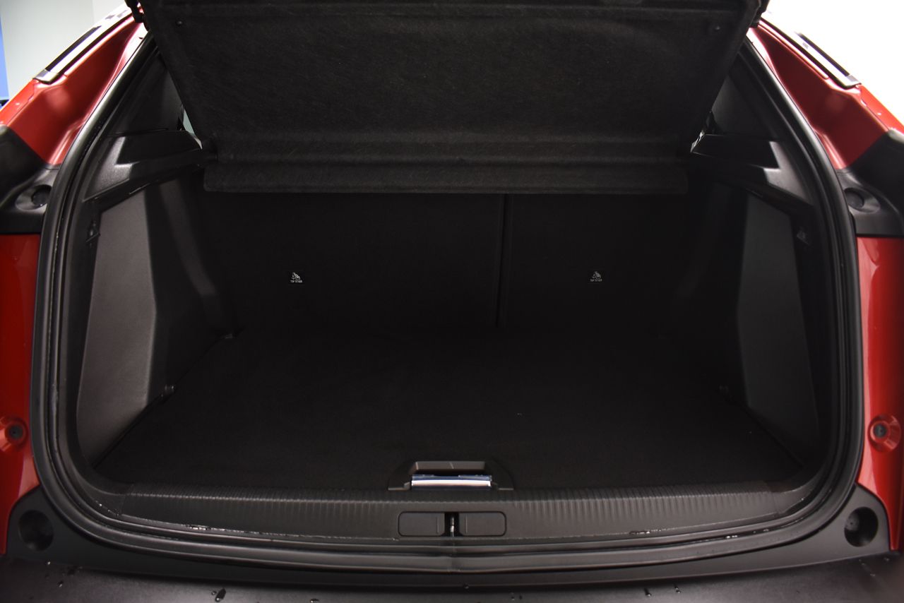 Peugeot 2008 ALLURE 1.2 PURETECH 130 CV AUTO 5P - Foto 2