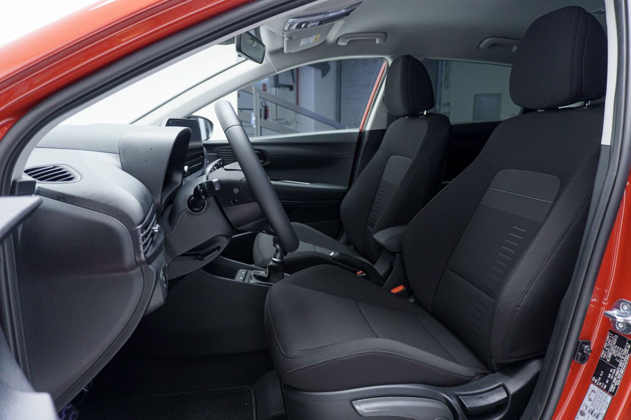 Hyundai Bayon MAXX 1.0 TGDI MHEV 100 CV 5P - Foto 2