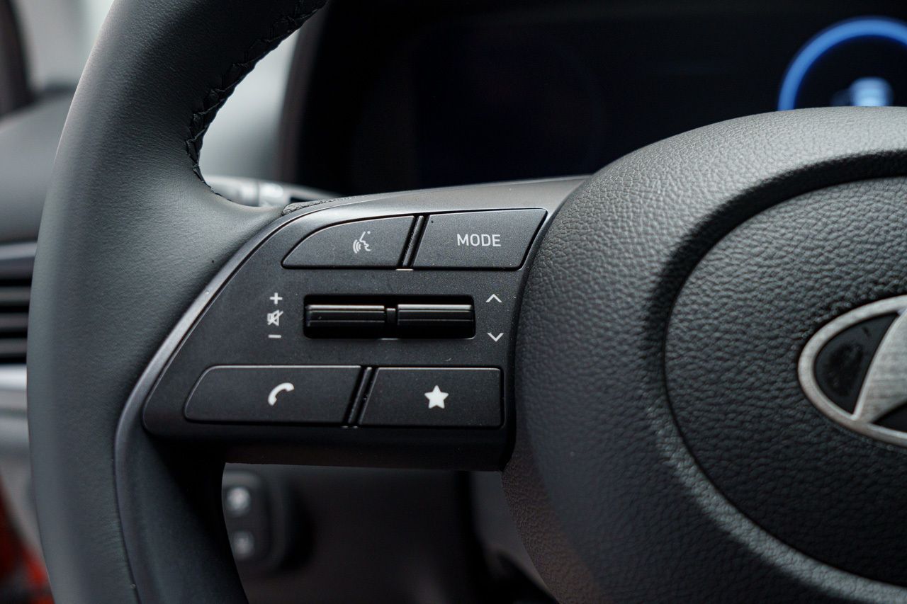 Hyundai Bayon MAXX 1.0 TGDI MHEV 100 CV 5P - Foto 2