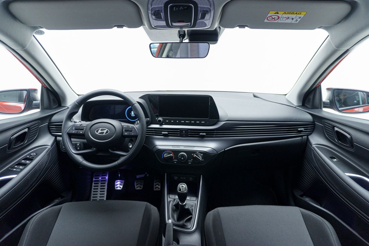 Hyundai Bayon MAXX 1.0 TGDI MHEV 100 CV 5P - Foto 2