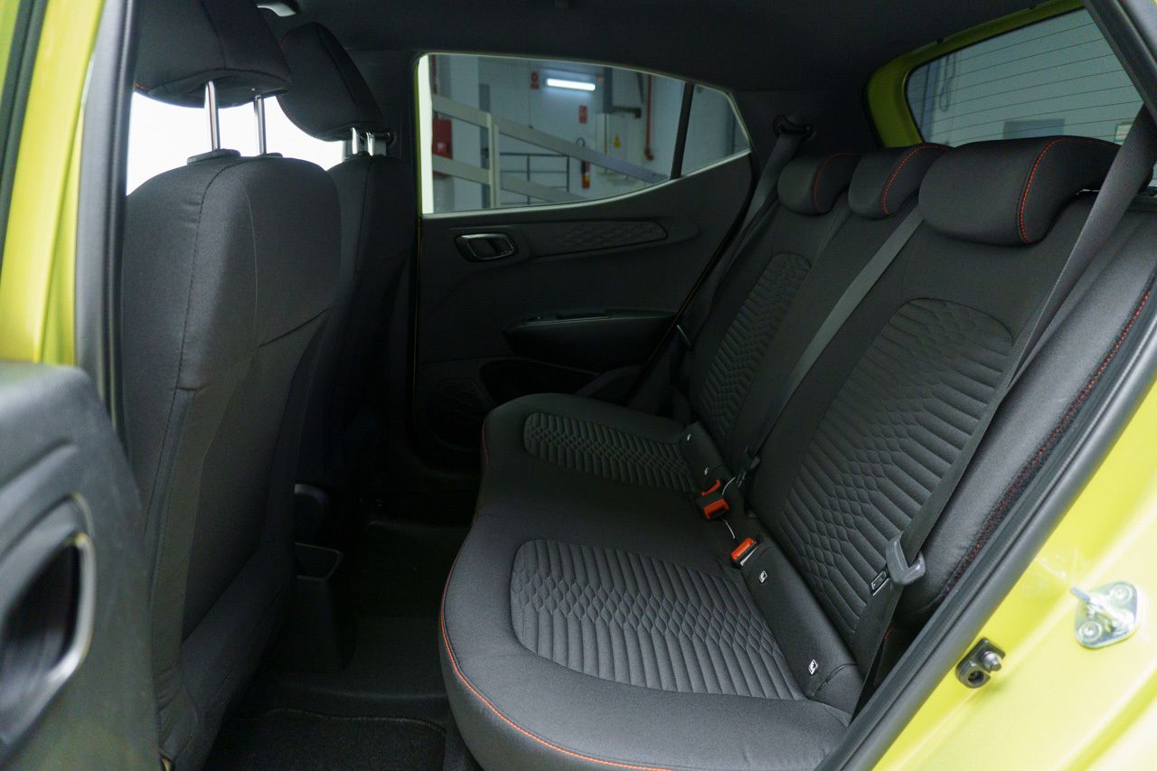 Hyundai i10 N LINE 1.2 84 CV 5P - Foto 2