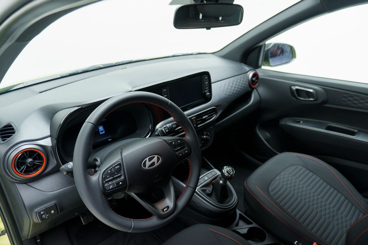 Hyundai i10 N LINE 1.2 84 CV 5P - Foto 2