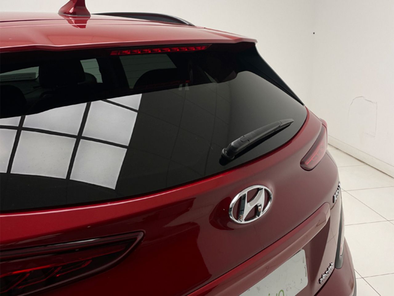 Hyundai Kona EV TECNO 150KW 7.2KW 204 CV 5P - Foto 2