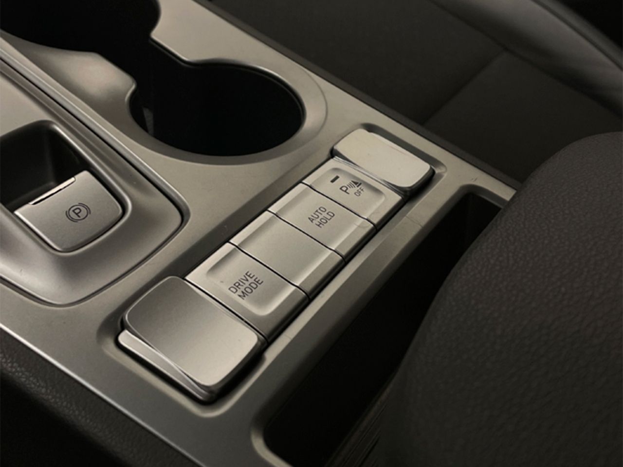 Hyundai Kona EV TECNO 150KW 7.2KW 204 CV 5P - Foto 2