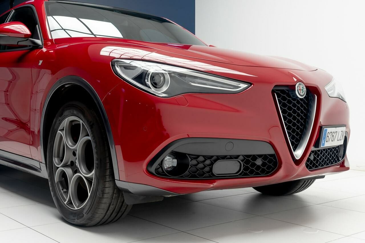 Alfa Romeo Stelvio TI 2.2 D TURBO 210 CV AUTO 4WD 5P - Foto 2