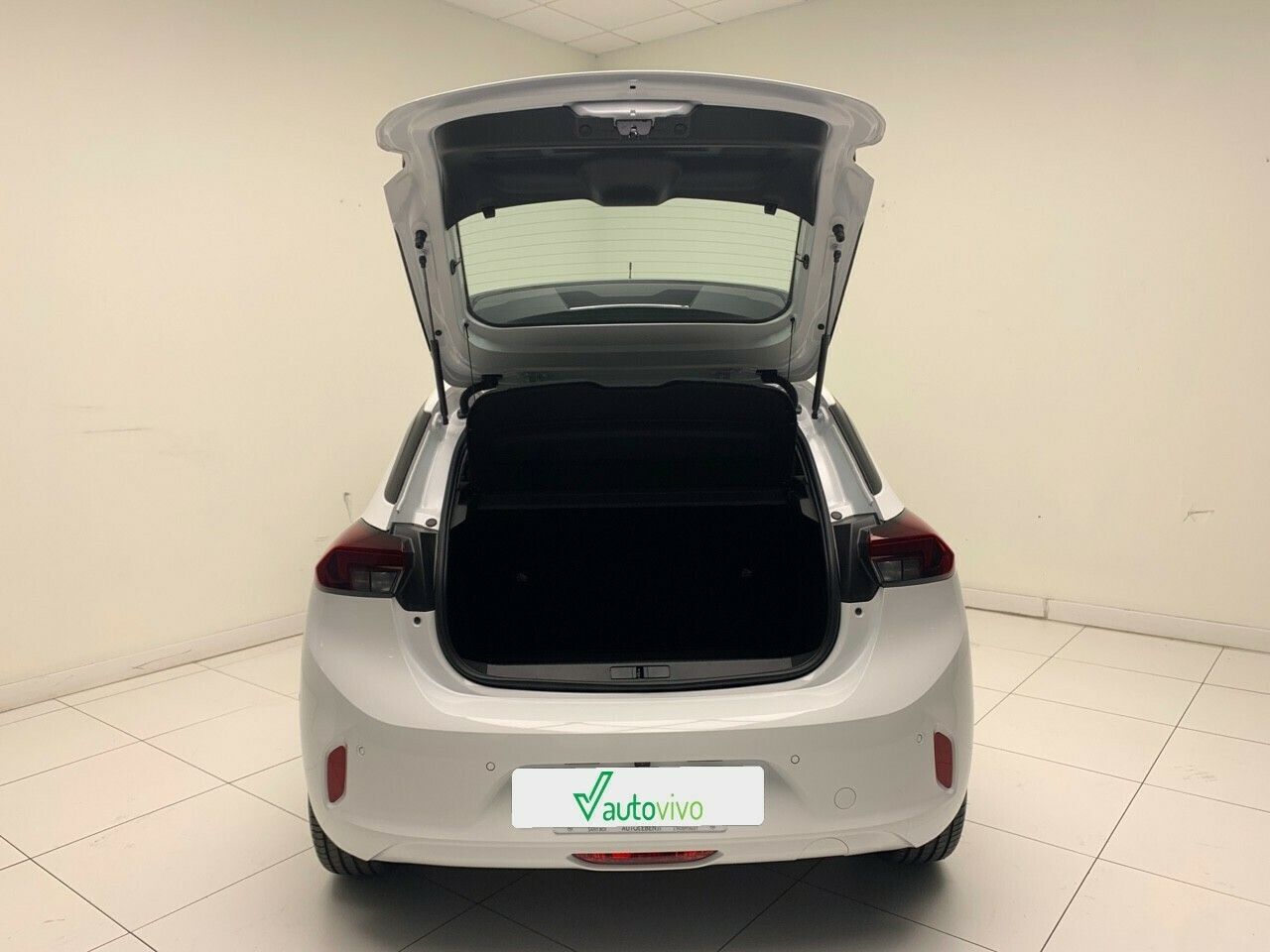 Opel Corsa -E GS-LINE BEV 50KWH 136 CV 5P - Foto 2