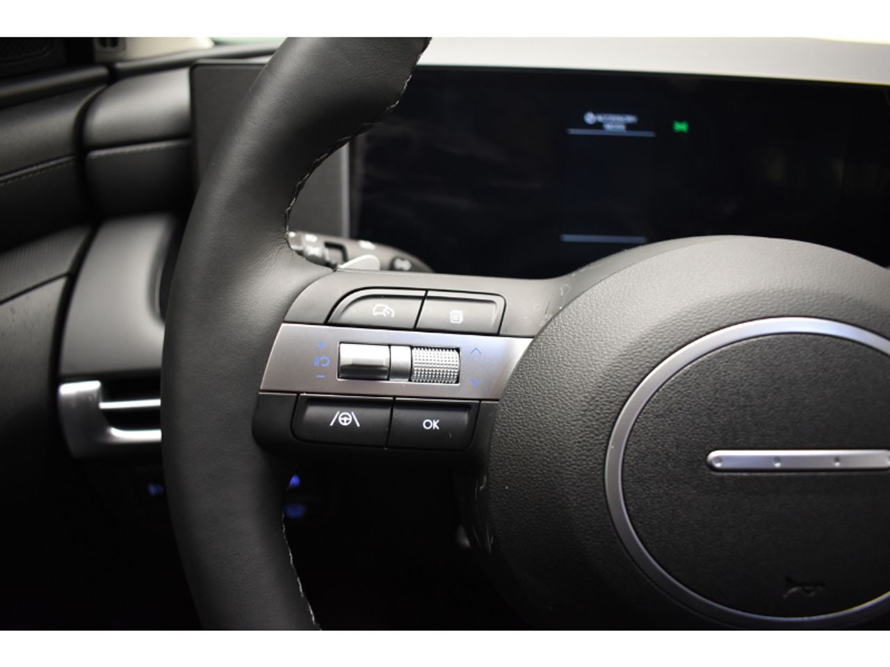 Hyundai Tucson MAXX 1.6 TGDI 150 CV 5P - Foto 2