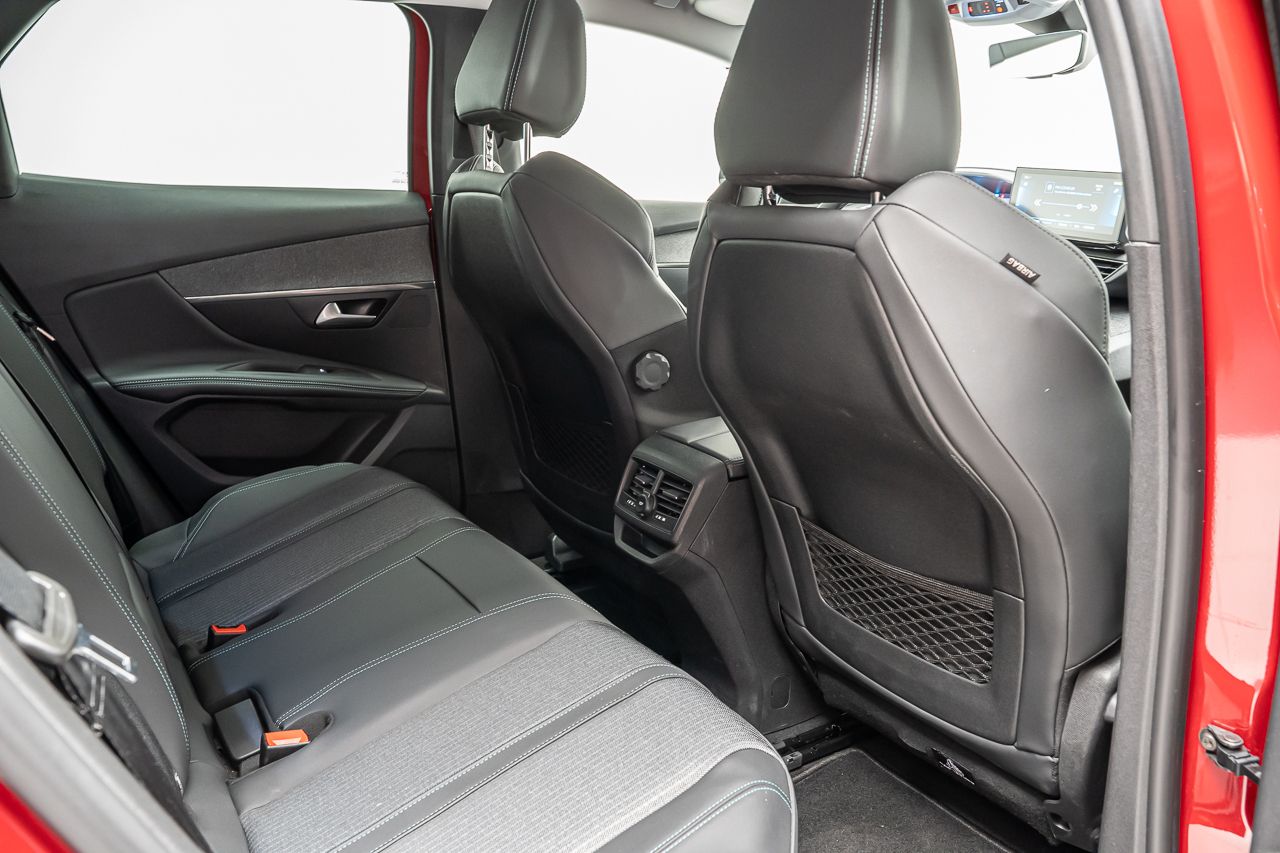 Peugeot 3008 N 3008 ALLURE PACK 1.6 HYBRID 225CV  E-AUTO 5P - Foto 2