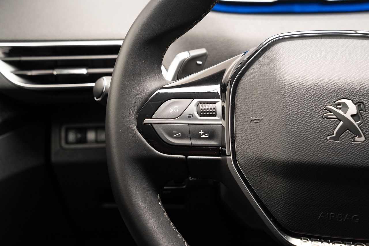 Peugeot 3008 N 3008 ALLURE PACK 1.6 HYBRID 225CV  E-AUTO 5P - Foto 2