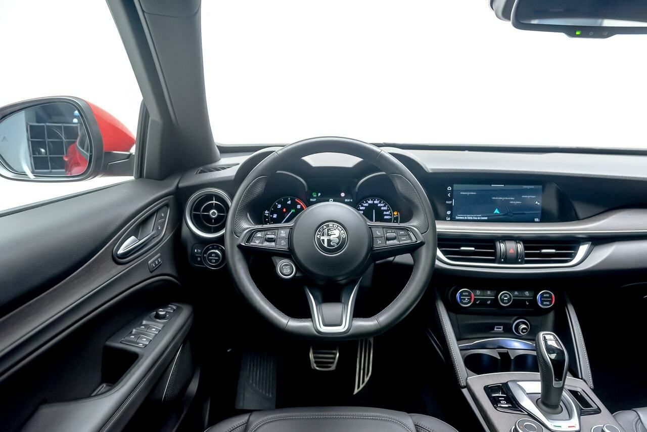Alfa Romeo Stelvio TI 2.2 D TURBO 210 CV AUTO 4WD 5P - Foto 2