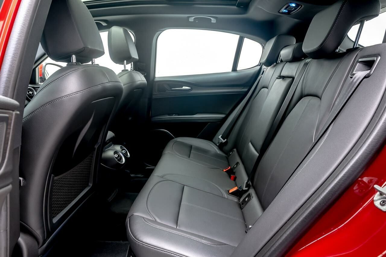 Alfa Romeo Stelvio TI 2.2 D TURBO 210 CV AUTO 4WD 5P - Foto 2