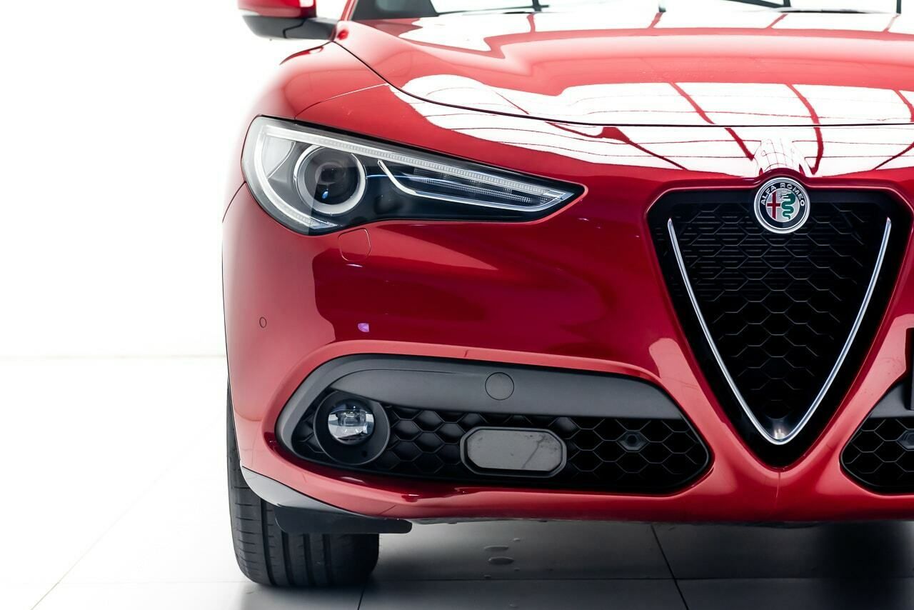 Alfa Romeo Stelvio TI 2.2 D TURBO 210 CV AUTO 4WD 5P - Foto 2