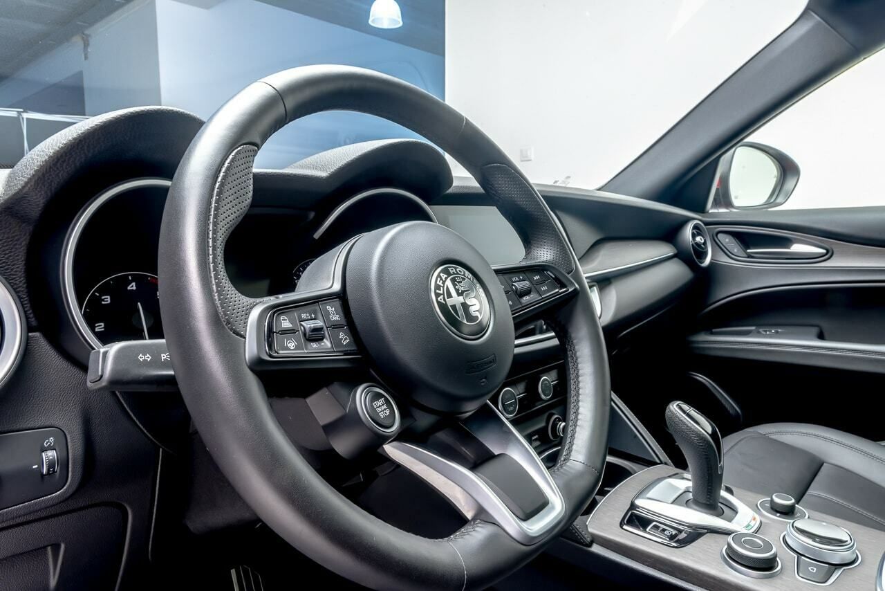 Alfa Romeo Stelvio TI 2.2 D TURBO 210 CV AUTO 4WD 5P - Foto 2
