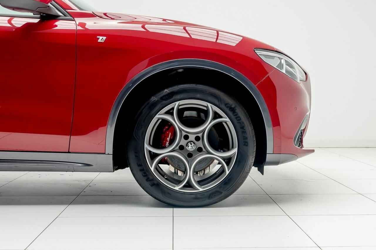 Alfa Romeo Stelvio TI 2.2 D TURBO 210 CV AUTO 4WD 5P - Foto 2