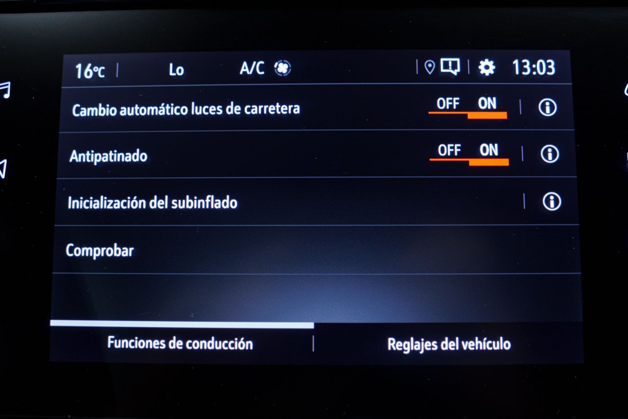 Opel Corsa BEV 40 ANIVERSARIO-E 50KWH 136 CV 5P - Foto 2