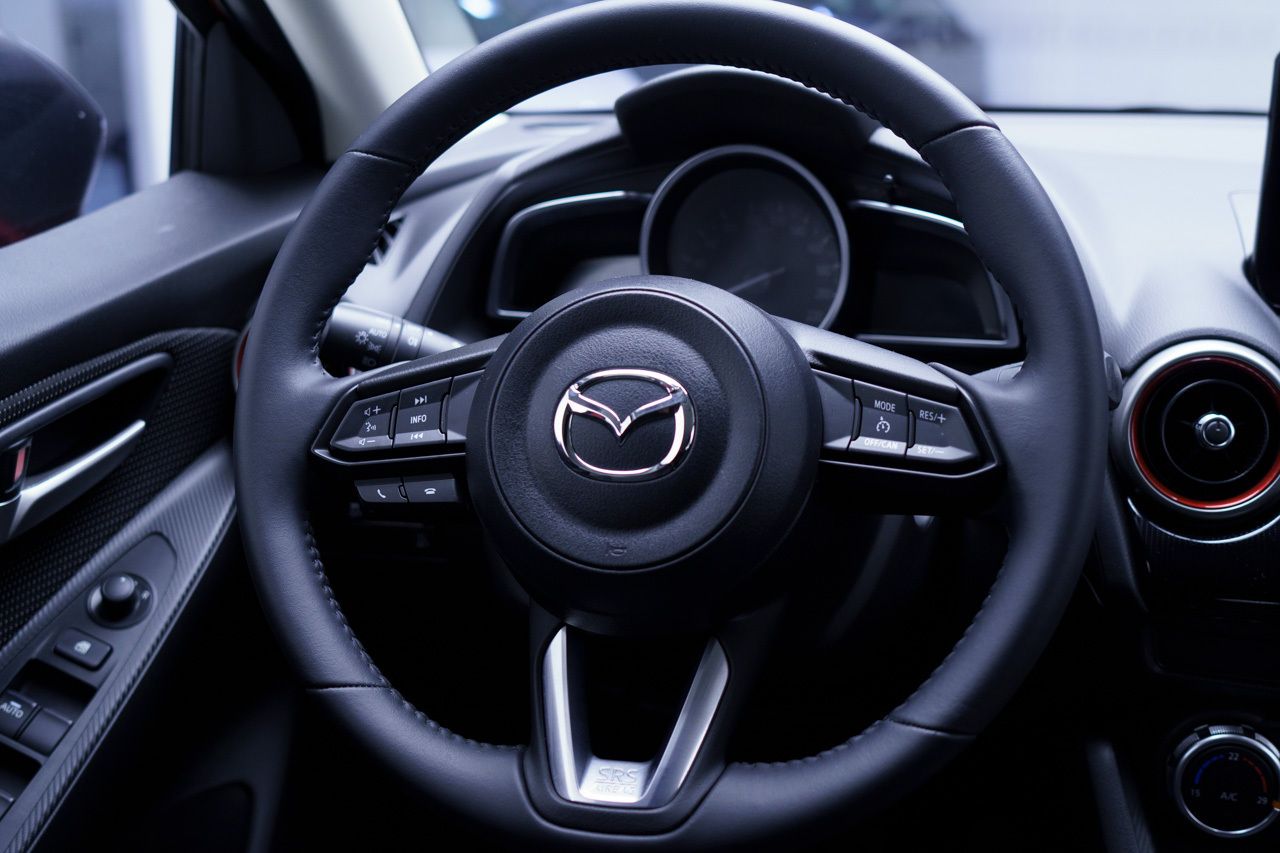 Mazda 2 HOMURA 1.5 E-SKYACTIV-G 90 CV 5P - Foto 2