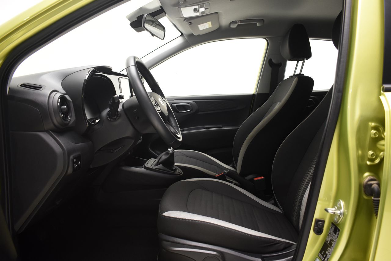 Hyundai i10 KLASS 1.0 67 CV 5P - Foto 2